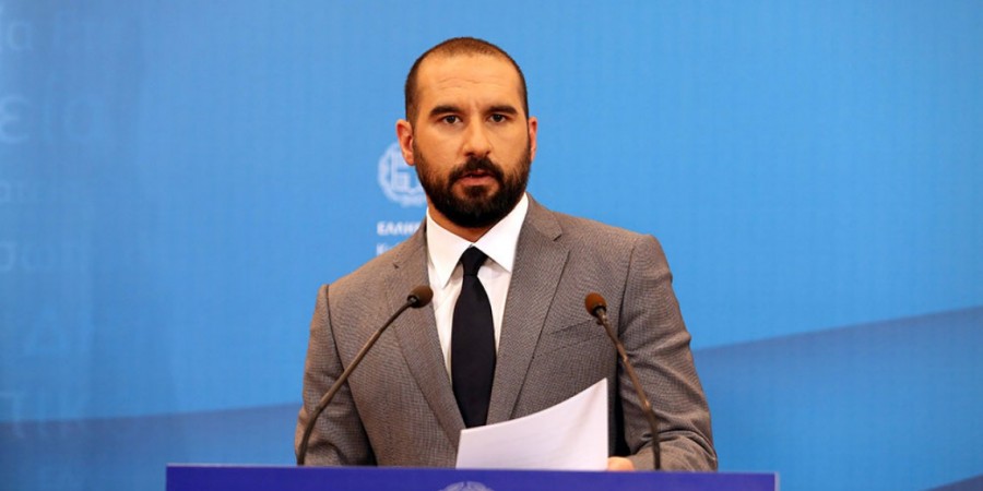 Δημήτρης Τζανακόπουλος: «Το μέτρο της περικοπής των συντάξεων δεν είναι αναγκαίο για την επίτευξη του στόχου πρωτογενούς πλεονάσματος 3,5%»