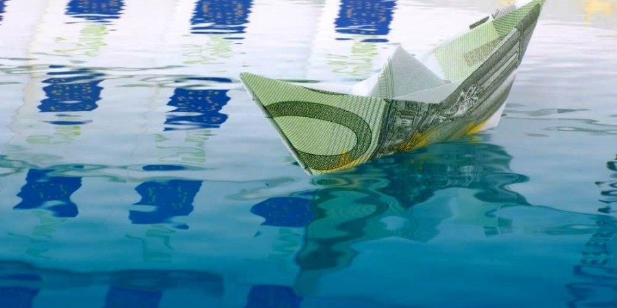 Κυβέρνηση –Θεσμοί: Σε αναζήτηση ισορροπίας μεταξύ εξόδου στις αγορές και εσωτερικών πολιτικών «αναγκών»