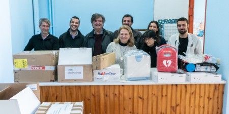 Ο Όμιλος ΕΛΠΕ εξοπλίζει τα Κέντρα Υγείας Ιθάκης και Σάμης Κεφαλληνίας