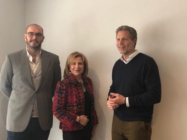 Συνάντηση Παύλου Γερουλάνου με Ένωση Ξενοδόχων Αθηνών-Αττικής και Αργοσαρωνικού