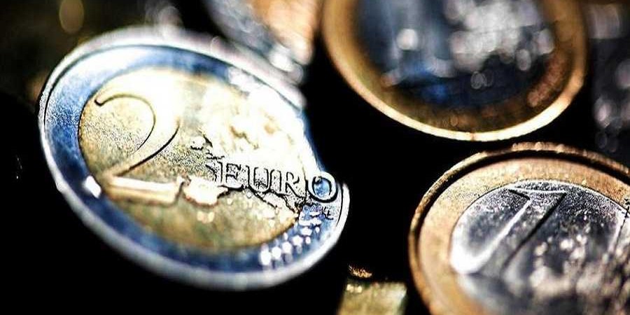 «Πλάτη» στον προϋπολογισμό των Ταμείων βάζει η αύξηση στον κατώτατο – Ποιος πληρώνει το «μάρμαρο»;