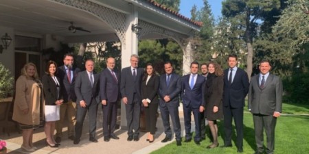 Συνάντηση στελεχών της Νέας Δημοκρατίας με τον Αμερικανό Πρέσβη