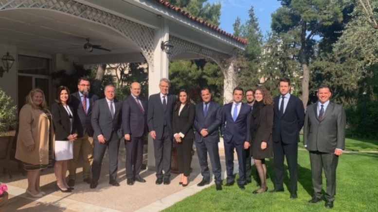 Συνάντηση στελεχών της Νέας Δημοκρατίας με τον Αμερικανό Πρέσβη