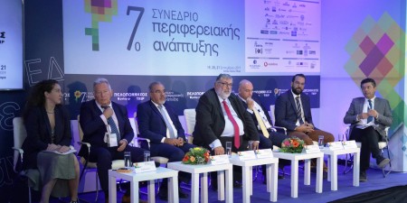 Τα ΕΛ.ΠΕ. ξεκινούν γεωτρήσεις στον Κυπαρισσιακό κόλπο