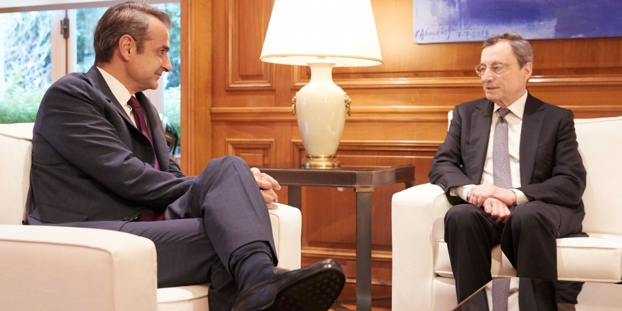 Συνάντηση Μητσοτάκη – Ντράγκι με κύριο αντικείμενο την πορεία της Ελληνικής και Ευρωπαϊκής οικονομίας