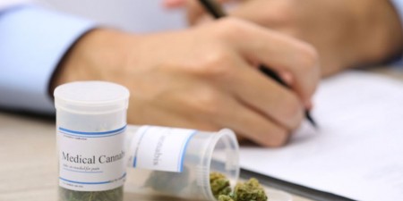 Που και γιατί έχουν κολλήσει οι επενδύσεις για την φαρμακευτική κάνναβη;