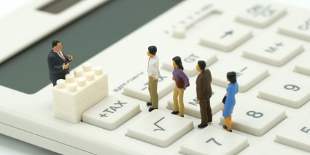 Πεδίο πολιτικής μάχης το αφορολόγητο