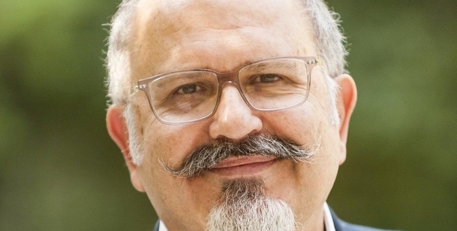 Ν. Ξυδάκης: Άμα πλουτίζει ο πλούσιος, πέφτουν ψιχουλάκια και στους φτωχούς