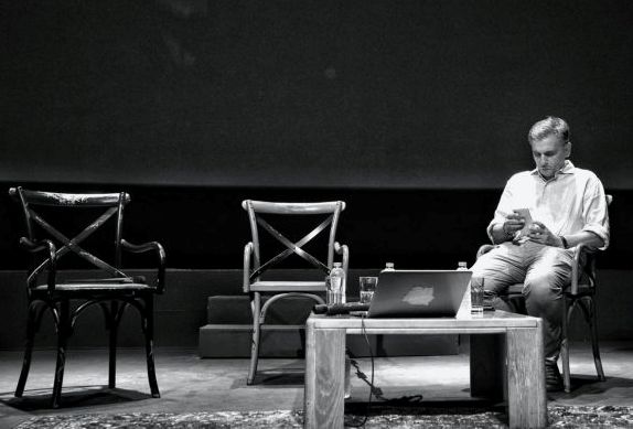 Ο Τσακαλώτος ερμηνεύει τις σκέψεις Γεωργιάδη