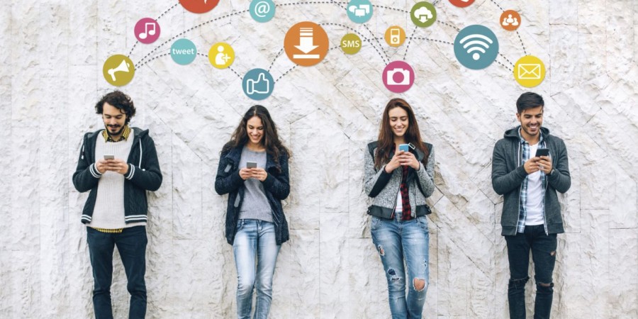 Τα εισοδήματα των influencers των social media αυξάνονται όσο ανεβαίνει η δημοτικότητά τους