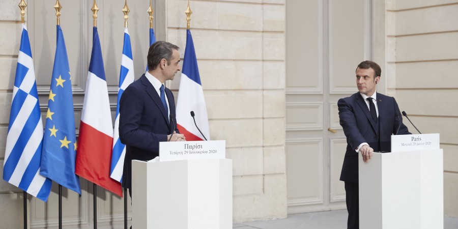 Μητσοτάκης προς Μακρόν «Ο μόνος δρόμος για την επίλυση των διαφορών στην Ανατολική Μεσόγειο είναι το Διεθνές Δίκαιο»