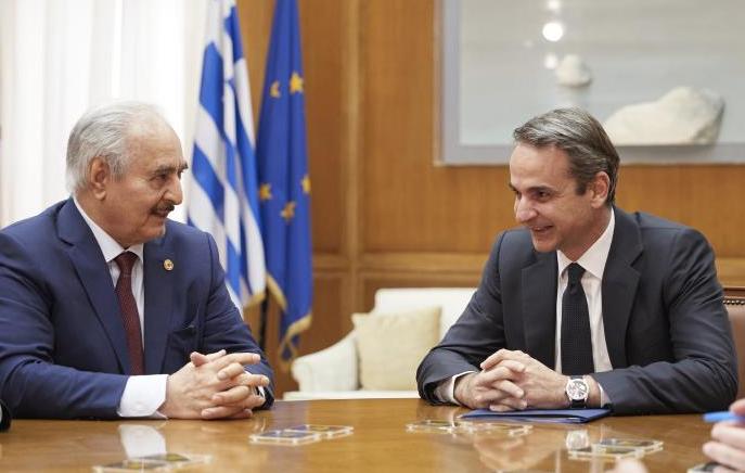 Τι ειπώθηκε στη συνάντηση Μητσοτάκη – Χαφτάρ