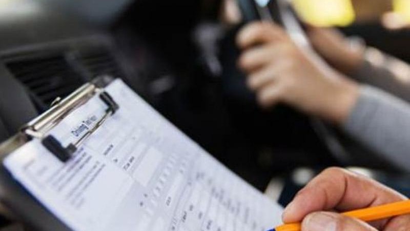 Αναστέλλεται η διεξαγωγή όλων των εξετάσεων που σχετίζονται με την έκδοση διπλωμάτων οδήγησης