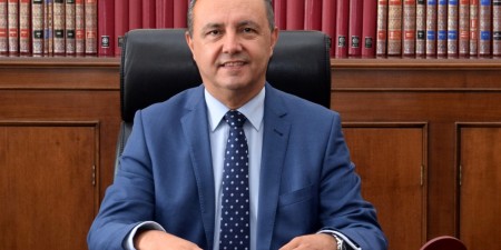 Θεόδωρος Καράογλου: Η στιγμή της φυγής προς τα εμπρός