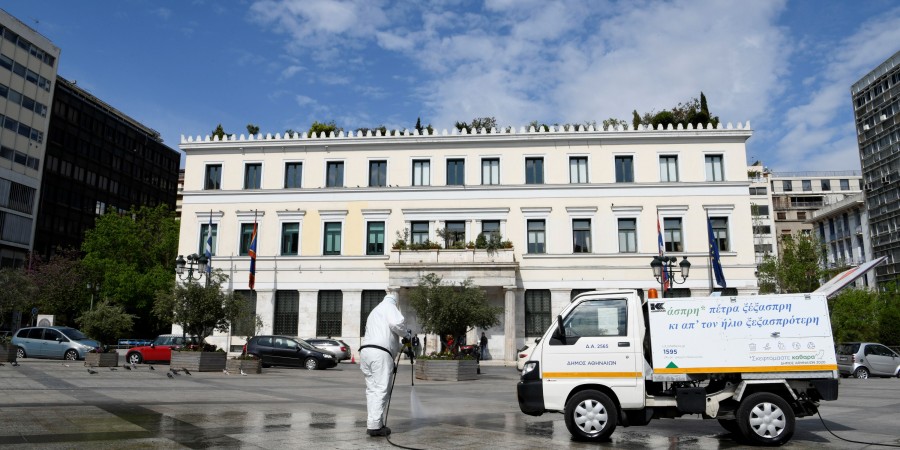 ΟΜΙΛΟΣ ΕΛΠΕ: Δωρεάν καύσιμα ΕΚΟ στον Δήμο Αθηναίων για τον στόλο απολυμάνσεων