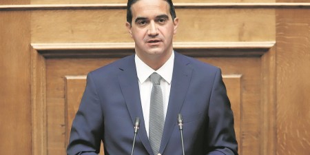 Μιχάλης Κατρίνης: “Η αδυναμία της κυβέρνησης να μην έχει ως θύμα την πρώτη κατοικία”