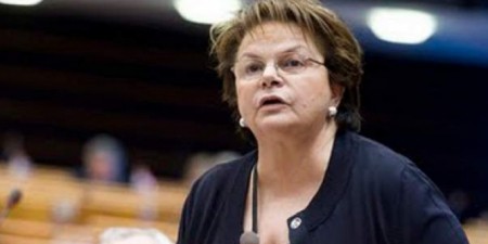 Νίκη Τζαβέλλα: «Θα ξεσπάσει σφοδρότατος εμπορικός πόλεμος κατά της Κίνας, από Ευρώπη και Αμερική»