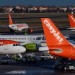 Προαναγγελία 4.500 απολύσεων από την EasyJet
