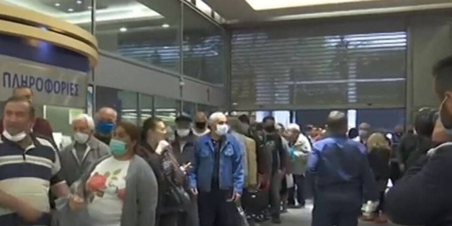Λύσεις για τις σημερινές εικόνες στα γκισέ της ΔΕΗ