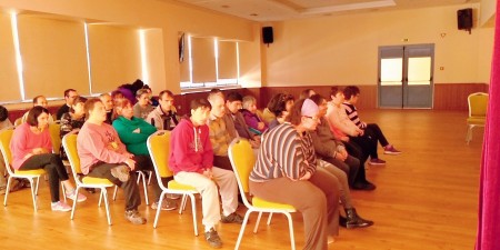 Ο Αντώνης Λουδάρος αφηγήθηκε μέσω διαδικτύου παραμύθι στον Σύνδεσμο Προστασίας Παιδιών και ΑμΕΑ