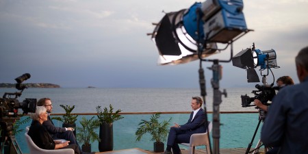 Κυριάκος Μητσοτάκη στη γερμανική εφημερίδα Bild: «Οι Γερμανοί τουρίστες θα είναι ευπρόσδεκτοι στην Ελλάδα»