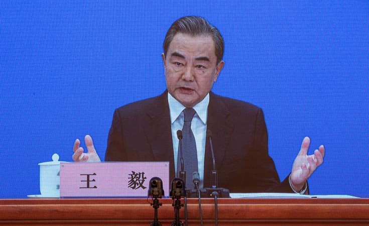 ΥΠΕΞ Κίνας: Πεκίνο και Ουάσιγκτον «στο χείλος ενός νέου Ψυχρού Πολέμου»