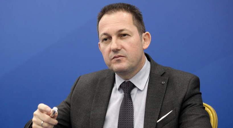 Η απάντηση της Κυβέρνησης στο «Μένουμε Όρθιοι ΙΙ» του ΣΥΡΙΖΑ