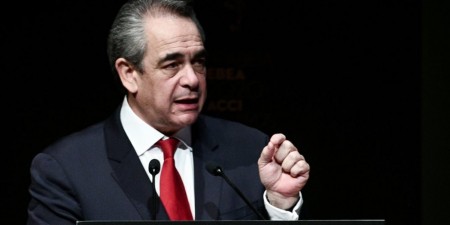 Μίχαλος για Αγία Σοφία: Στο βωμό του επιχειρηματικού κέρδους δεν μπορούν να θυσιαστούν πίστη και αξίες