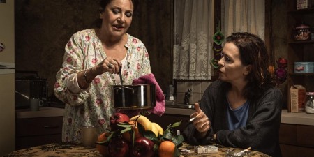 ΘΕΑΤΡΟ RADAR: «Καληνύχτα Μητέρα» στο Παλαιό Ελαιουργείο Ελευσίνας – 19 Ιουλίου