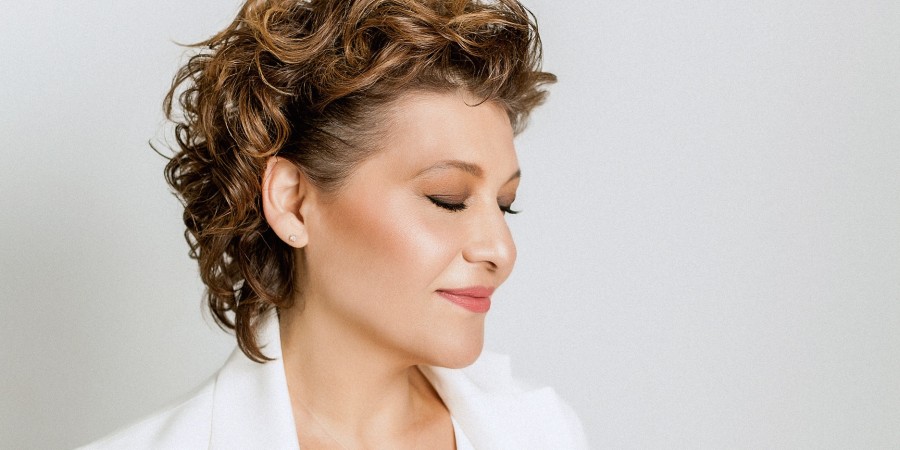 ΓΙΩΤΑ ΝΕΓΚΑ: «Αυτό που θέλεις στη ζωή, το καταφέρνεις»