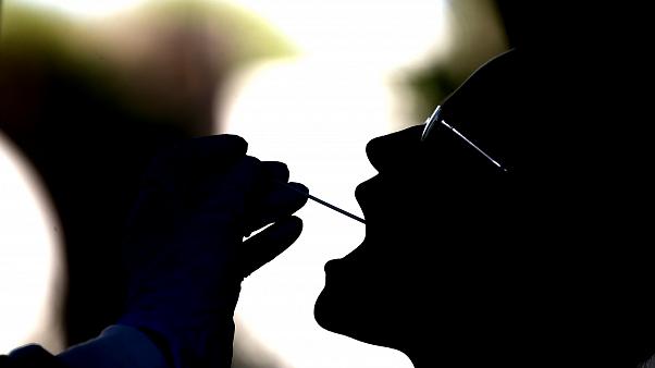 Μοριακό Τεστ για την ταχεία ανίχνευση του κορωνοϊού στο σάλιο