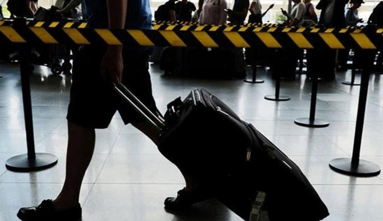 Πολλές ακυρώσεις από Σουηδία και Ολλανδία μετά τα νέα μέτρα