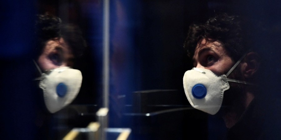 Νέες συστάσεις σχετικά με την περίοδο απομόνωσης και τις προφυλάξεις για ασθενείς με COVID-19