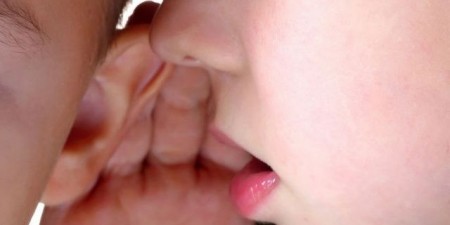 Το χαλασμένο τηλέφωνο για την πληρότητα στα πλοία και οι μάσκες (πέφτουν)