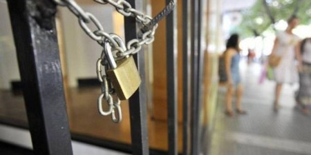 Κρούσματα και τοπικά lock down φέρνουν νέα μέτρα στήριξης