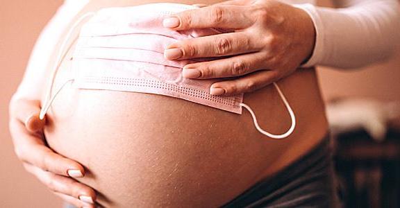 Το αποτύπωμα του νέου κορωνοϊού στον πλακούντα