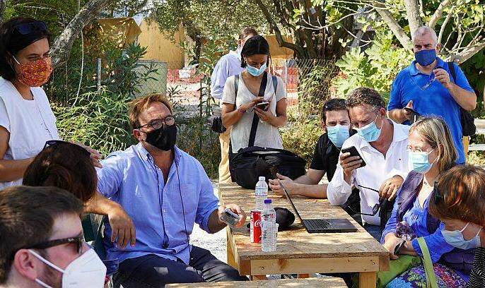 Επιτόπια αυτοψία στην Μόρια και στο Καρά Τεπέ από τους Ευρωβουλευτές της Αριστεράς