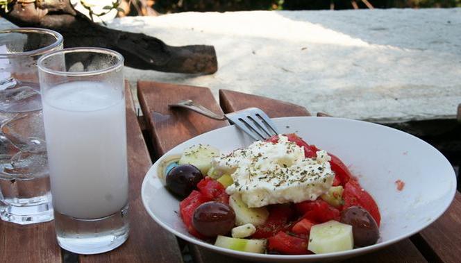 Συμφωνία ΕΕ – Κίνας για προστασία προϊόντων γεωγραφικής ένδειξης, μεταξύ άλλων του Ούζου και της Φέτας