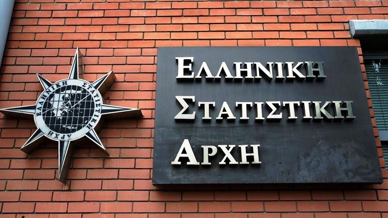ΕΛΣΤΑΤ: Μεγάλη μείωση του κύκλου εργασιών στις επιχειρήσεις παροχής καταλυμάτων και εστίασης