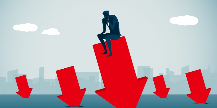 Πεδίο πολιτικής μάχης η ύφεση