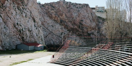 Ακυρώσεις παραστάσεων στο Φεστιβάλ στη σκιά των Βράχων 2020