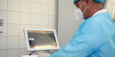 Όμιλος ΕΛΠΕ: Νέα Δωρεά 3.000 τεστ και συστήματος διάγνωσης COVID-19 στο Θριάσιο Νοσοκομείο