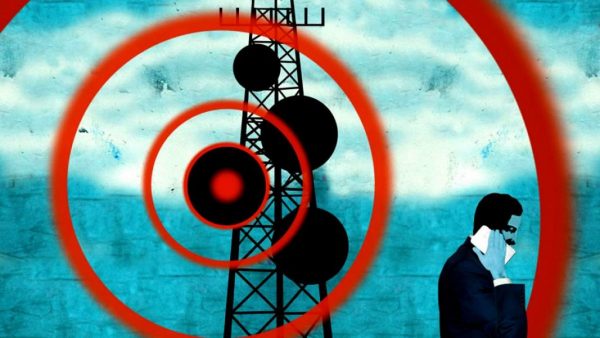 Πολύ χαμηλή η έκθεση σε ραδιοσυχνότητες νηπίων και μαθητών σε 1.000 σχολεία της χώρας