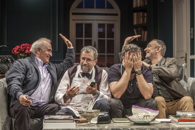 Δείπνο Ηλιθίων: Έναρξη Πέμπτη 29 Οκτωβρίου!