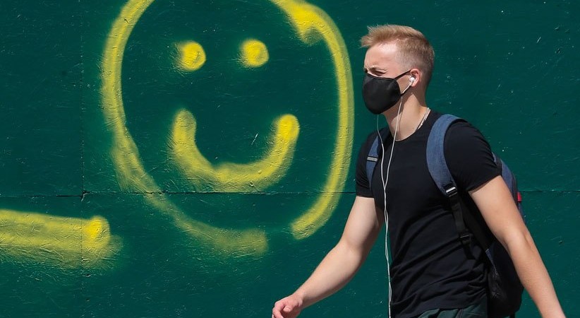 Καλπάζει ο κορωνοϊός παγκοσμίως, πιο αυστηρά μέτρα λαμβάνουν οι χώρες