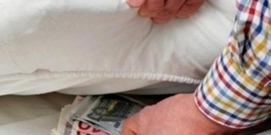 ΑΑΔΕ: Επιβολή φόρων για όποιον «πιαστεί» να κρύβει εισοδήματα