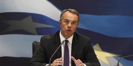 Χρ. Σταϊκούρας: “Δίχτυ ασφαλείας” 3,3 δισ. ευρώ για εργαζόμενους και εργοδότες