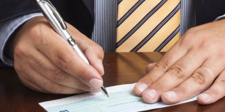 Αναστολή κατά 75 ημέρες των πληρωμών αξιογράφων (επιταγών, συναλλαγματικών, γραμματίων σε διαταγή), τα οποία λήγουν έως τις 31 Δεκεμβρίου 2020