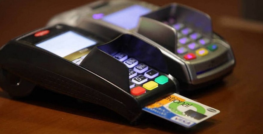 Στην εποχή των ηλεκτρονικών συναλλαγών, τι κάνουν οι Τράπεζες;