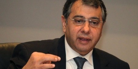 Β. Κορκίδης: «…Κατεβάζουμε ρολά στην αγορά, με την ελπίδα να είμαστε υγιείς να τα σηκώσουμε πριν τα Χριστούγεννα»